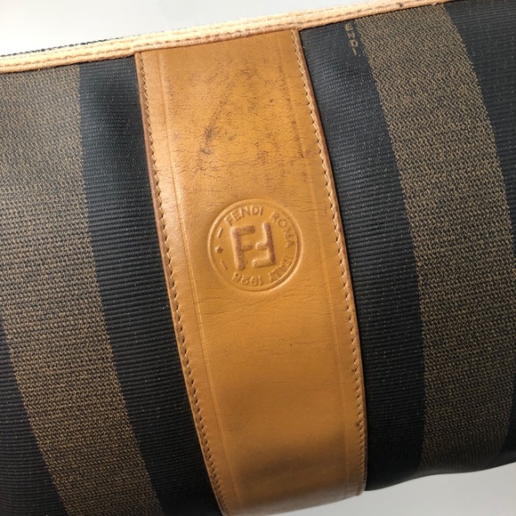 Fendi clutch/cosmetic bag - Picture 9 of 13